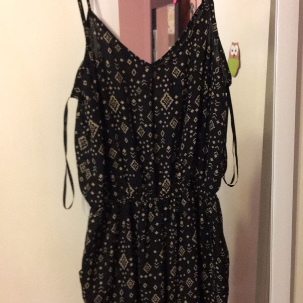 Cute tribal print jumpsuit